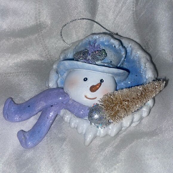 Kurt Adler Blue/White Snowman Disc Ornament‎ with White Tree 4" Resin NWT - Picture 2 of 6